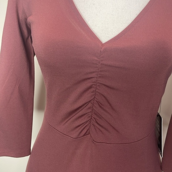 Express Mauve V Neck Ruched Knit Dress. XS - Picture 5 of 10